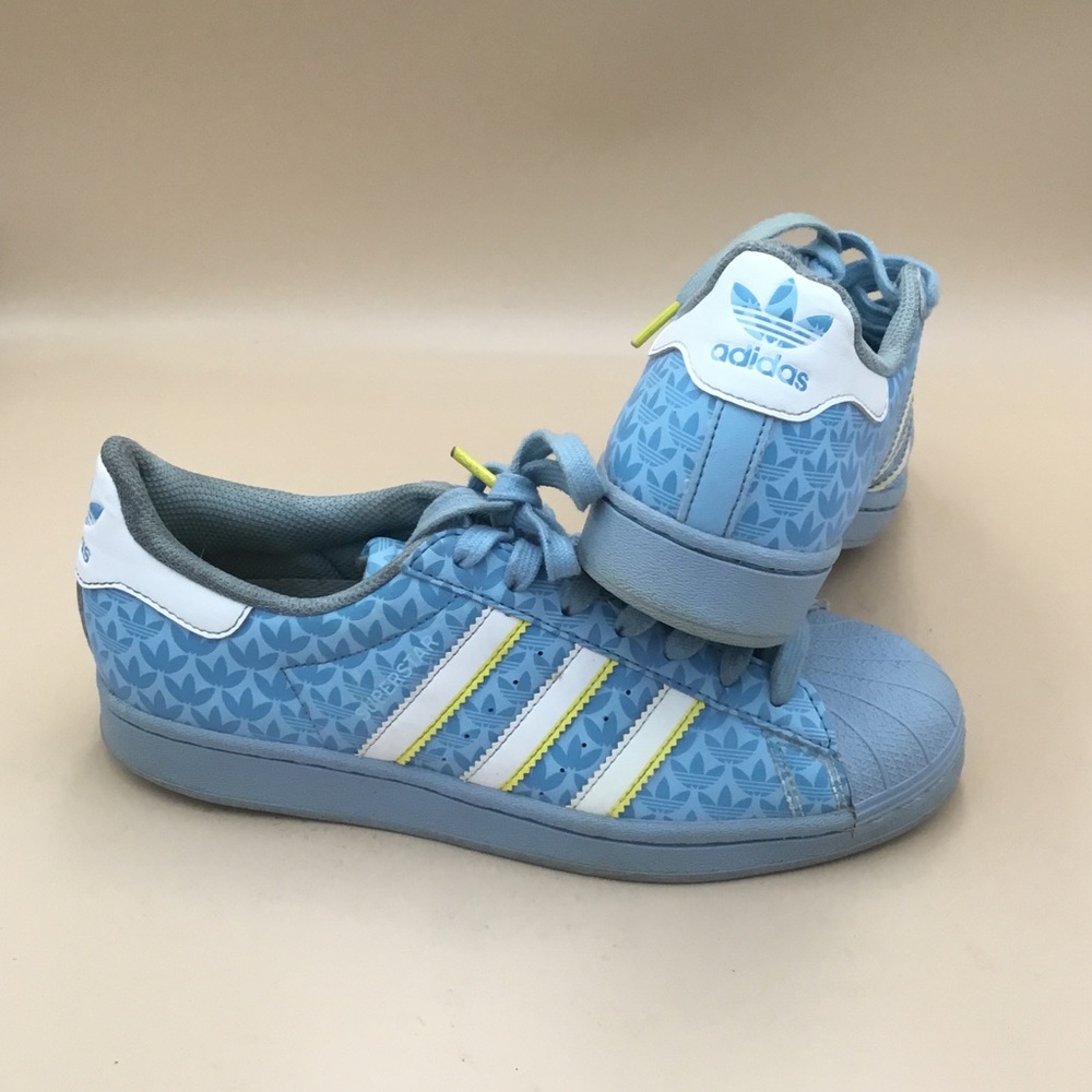 Adidas Juniors’ Classic Shell-Toe Shoes
